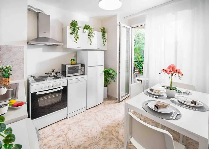 Spacious And Relaxing דירה סופיה